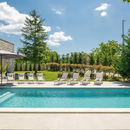 Tena Holiday home Sivati